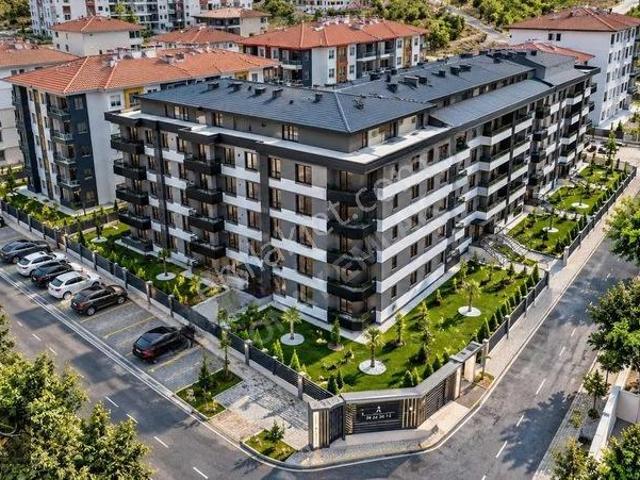 Onay Emlak'tan 5+1 Ultra Lüx Dublex Daire
