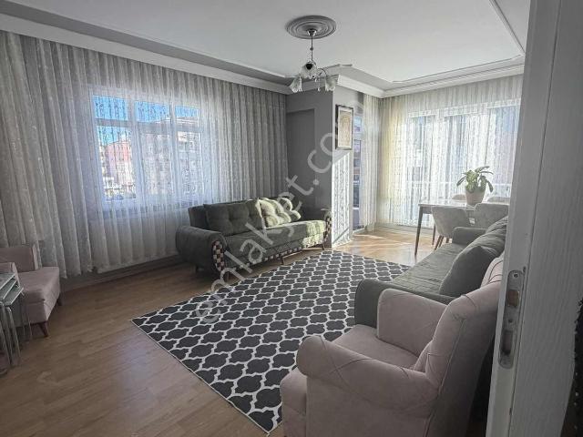 Onay'dan Vatan Mahallesinin Göbeğinde Satılık 2+1 Daire