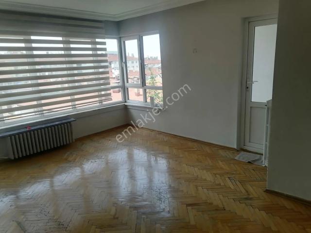 Önaldan Ankara Harbiye Mah. 3+1 Manzaralı 2. Kat
