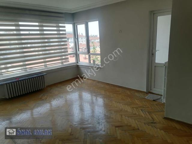 Önaldan Ankara Harbiye Mah. 3+1 Manzaralı 2. Kat