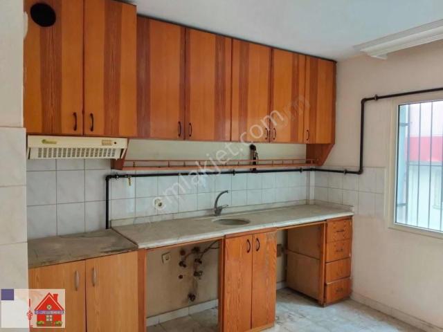 Onbeş Mayıs Da Düz Giriş 2+1 Daire