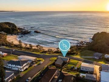 Once in a Lifetime Coastal Opportunity in Prestigious Scotts Head