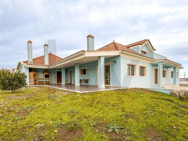 Onde o Campo abraça o Mar: Moradia Térrea de Charme, 3.480 m. 368m² São João das Lampas e de Terrugem