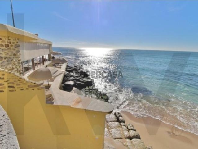 T1 com Vista Mar nas Torres dos Maristas, Parede Oportunidade Única de Investimento!