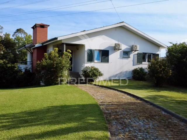 Onde a serenidade do mar encontra o conforto de casa. ?