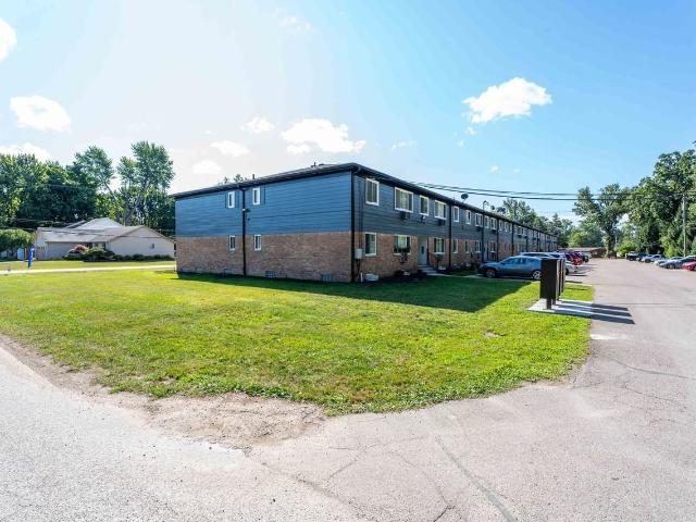 ONE11 UTICA PARK 1 Bedroom Apartment for Rent at 45631 Harry St, Utica, MI 48317 Utica