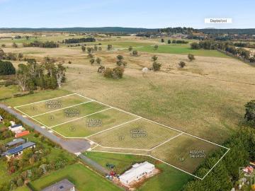 One Acre Lifestyle Allotments in Victoria's Spa Country