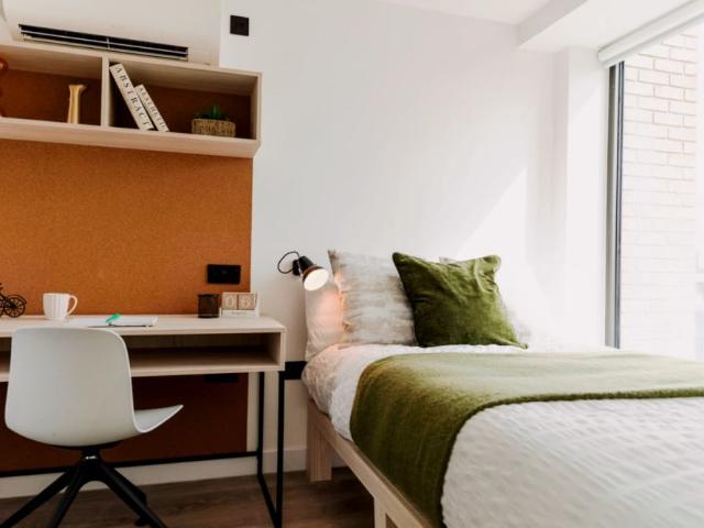 One Bed Apartment Floors 11 16