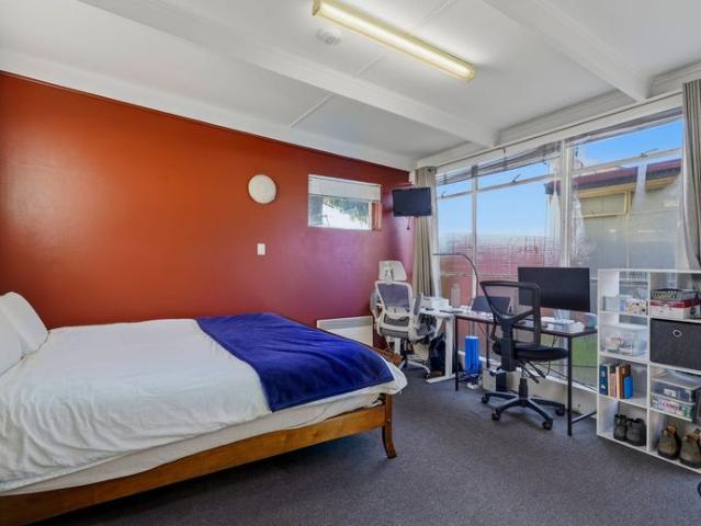 One Bed Furnished Unit in Hobart