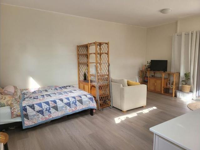 one bed room studio inspection on 18/06/2026 available now