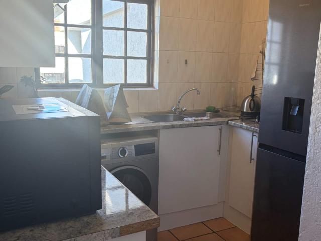 One Bedroom Townhouse in Sandown