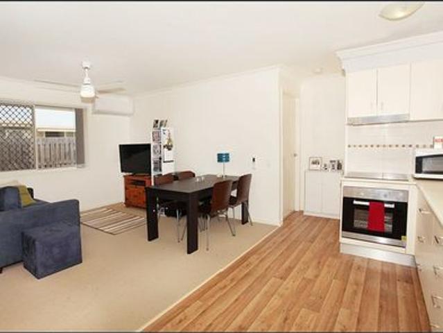 One Bedroom Townhouse Low Maintenance Living in a Handy Brendale Location
