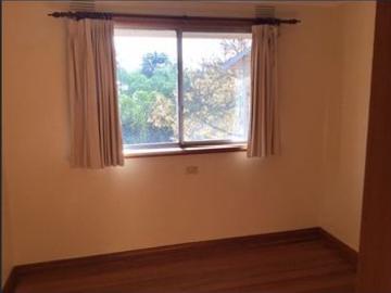 One bedroom unit, close to town centre and Sunbury Metro Train Station