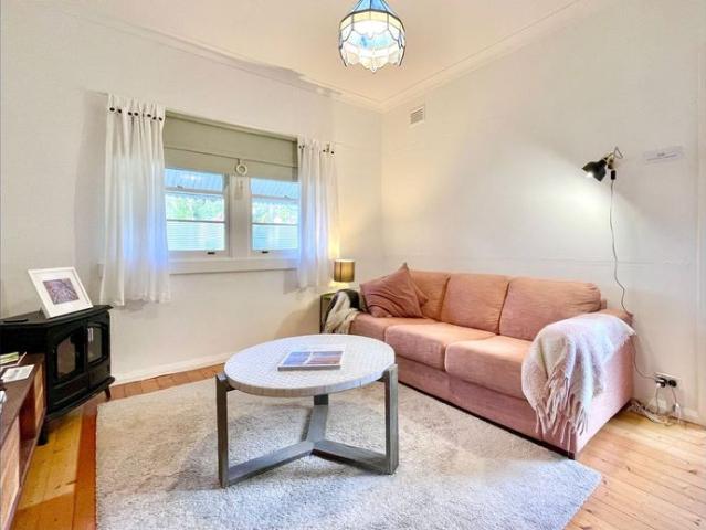 1 Bedroom Fully Furnished Unit Bills Included