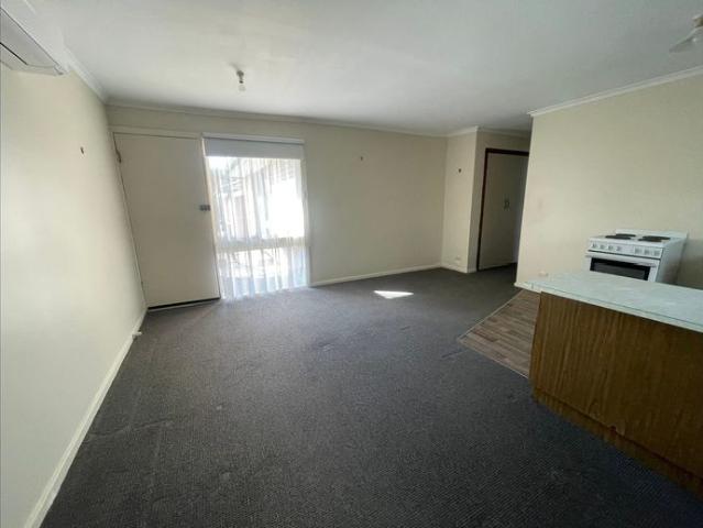 One Bedroom Unit In A Great Location!