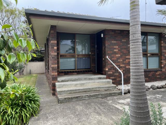 One Bedroom Unit in Geelong