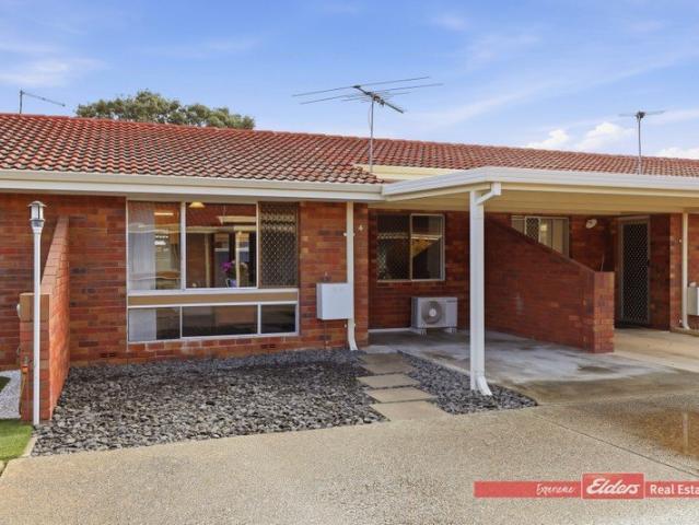 One Bedroom Unit in Great Complex!