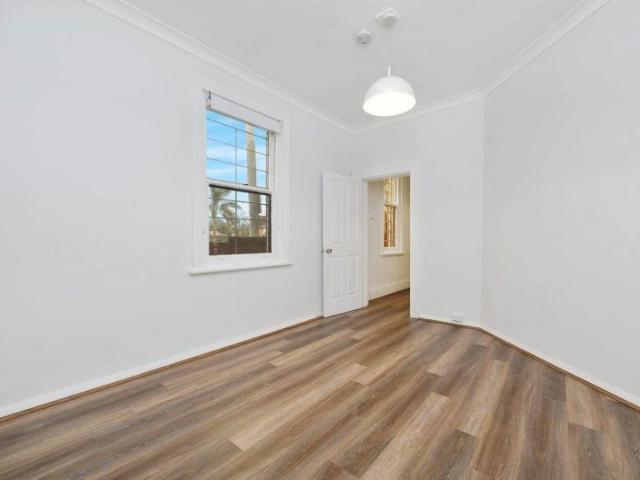 One Bedroom Unit in Prime Location