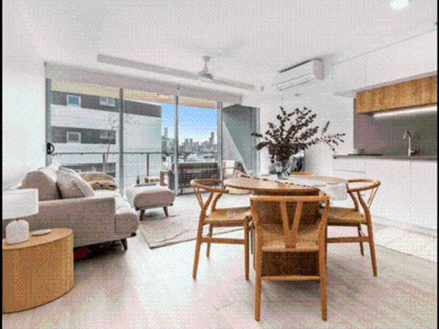 One bedroom unit in the heart of West End!