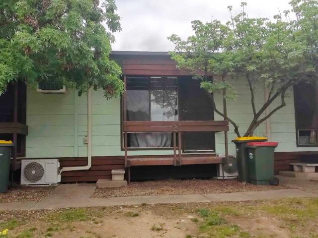 One bedroom unit in Wedderburn