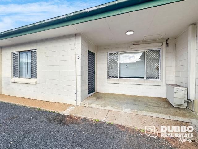 ONE BEDROOM UNIT IN WEST