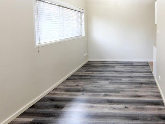 One Bedroom Unit PLUS Study Forster CBD