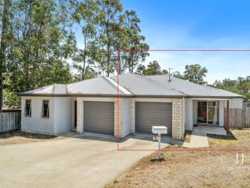 One Bedroom Unit with Air Conditioning!