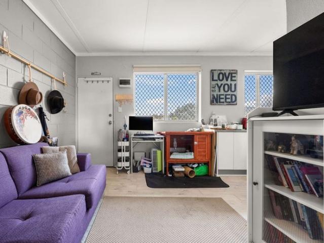 One Bedroom Unit with allocated Carport