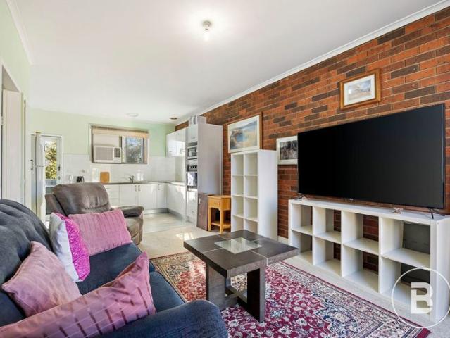 ONE BEDROOM UNIT