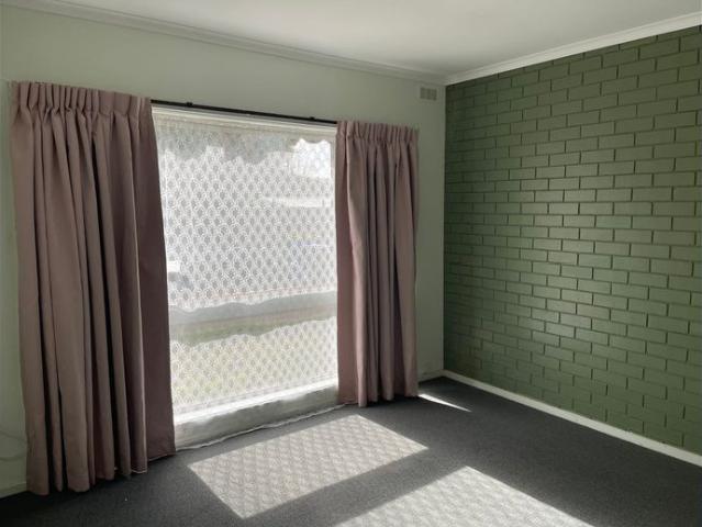 One Bedroom Unit!