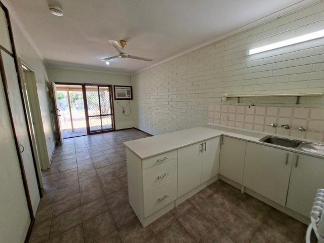 One Bedroom Unit $395 per week