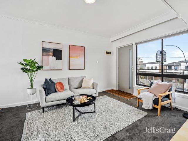 One Bedroom Unit