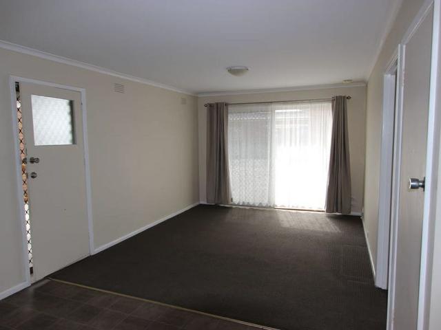ONE BEDROOM UNIT