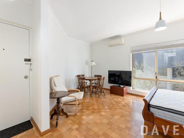 One Bedroom Urban Living!