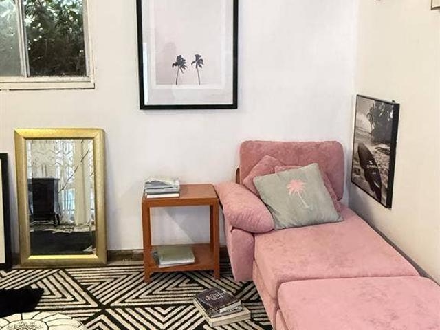 One bedroom with backyard in Venice