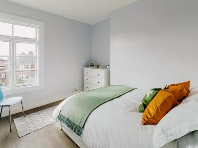 One Bedroom Apartment
