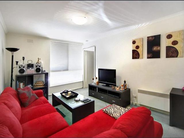 One bedroom apartment