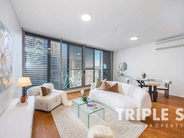 ONE BEDROOM APARTMENT