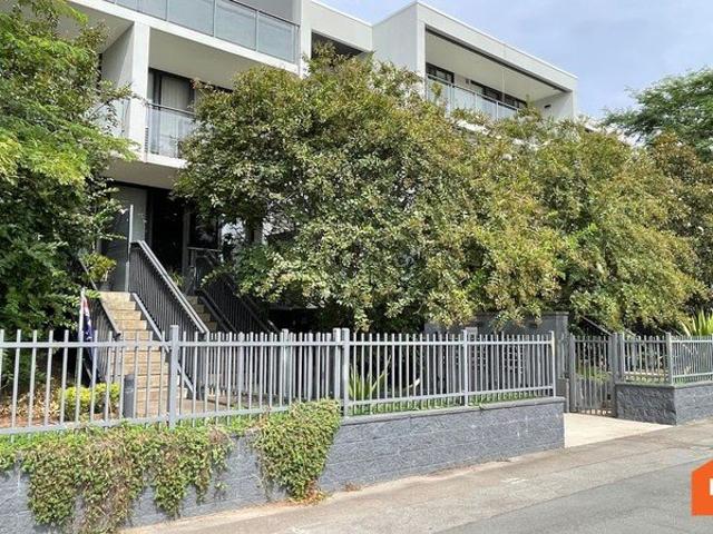 One Bedroom Apartment