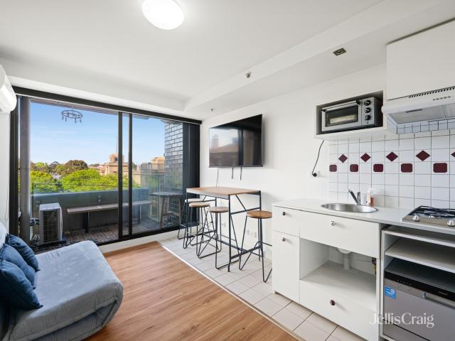 One Bedroom Apartment Furnished