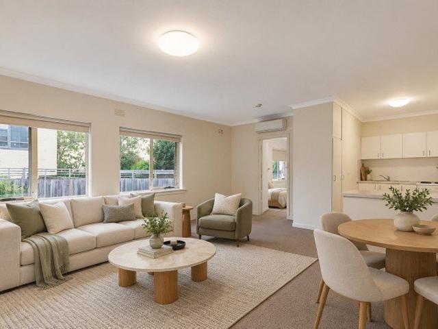 One Bedroom Apartment in Convenient Hawthorn East Location