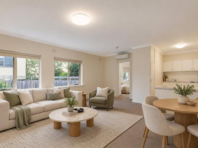 One Bedroom Apartment in Convenient Hawthorn East Location