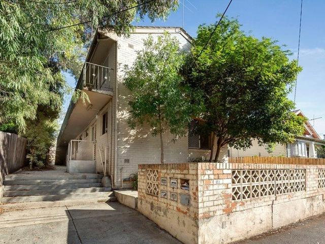 One bedroom apartment In a convenient location!