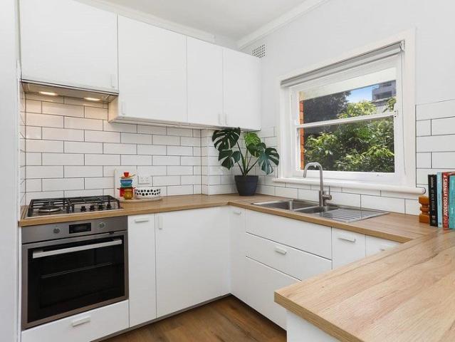 One Bedroom Apartment in a Prime Location
