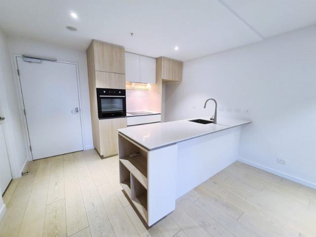 One bedroom apartment in a sought after location