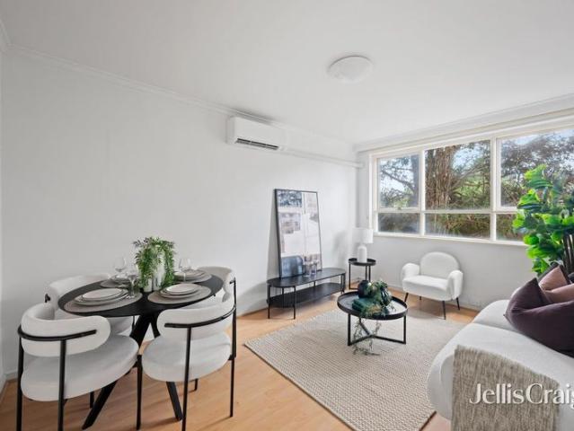 One Bedroom Apartment in Brunswick
