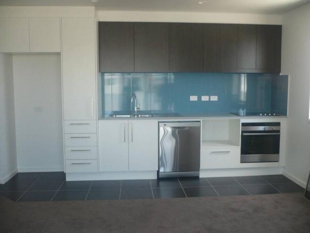 One bedroom apartment in Harrison, Symphony Park