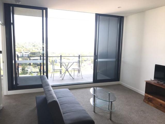 One Bedroom Apartment in Milton