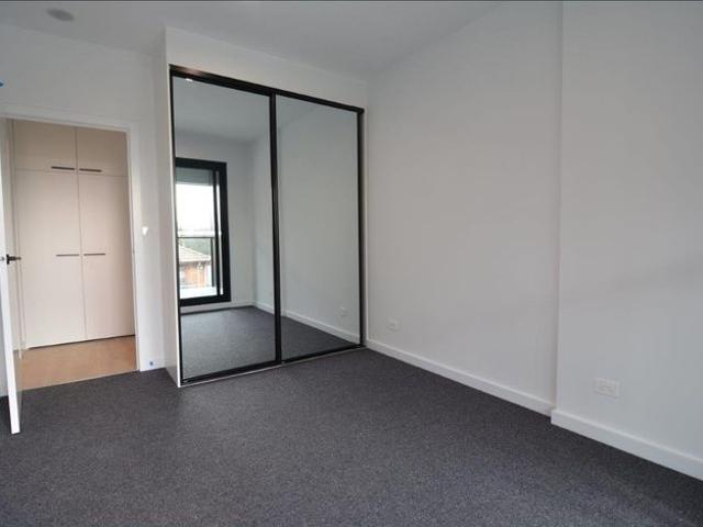 One Bedroom Apartment in Prime Yarraville Location