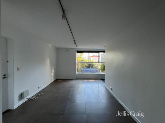One Bedroom Apartment in Princes Hill
